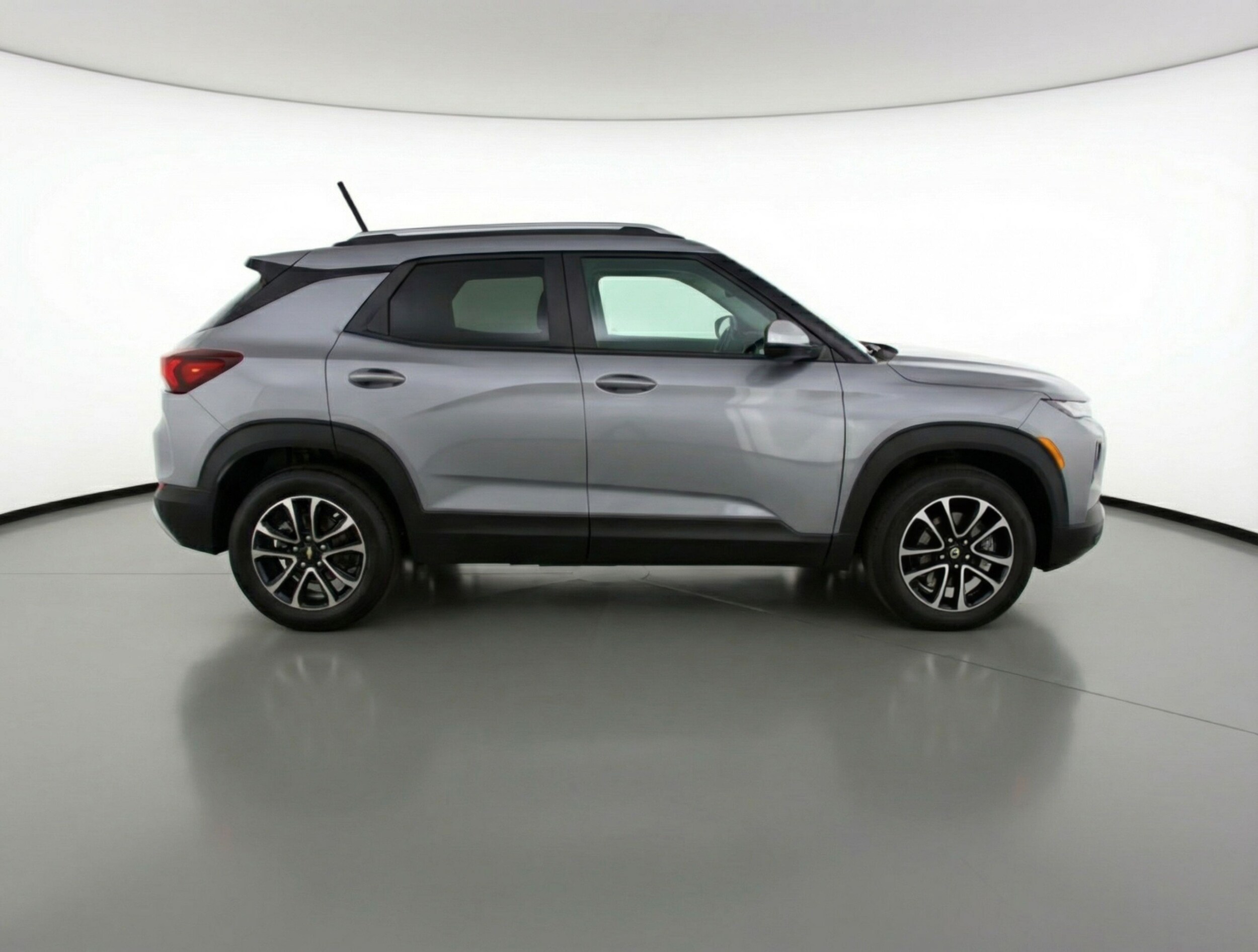 Thumbnail: 2025 Chevrolet TrailBlazer - 8