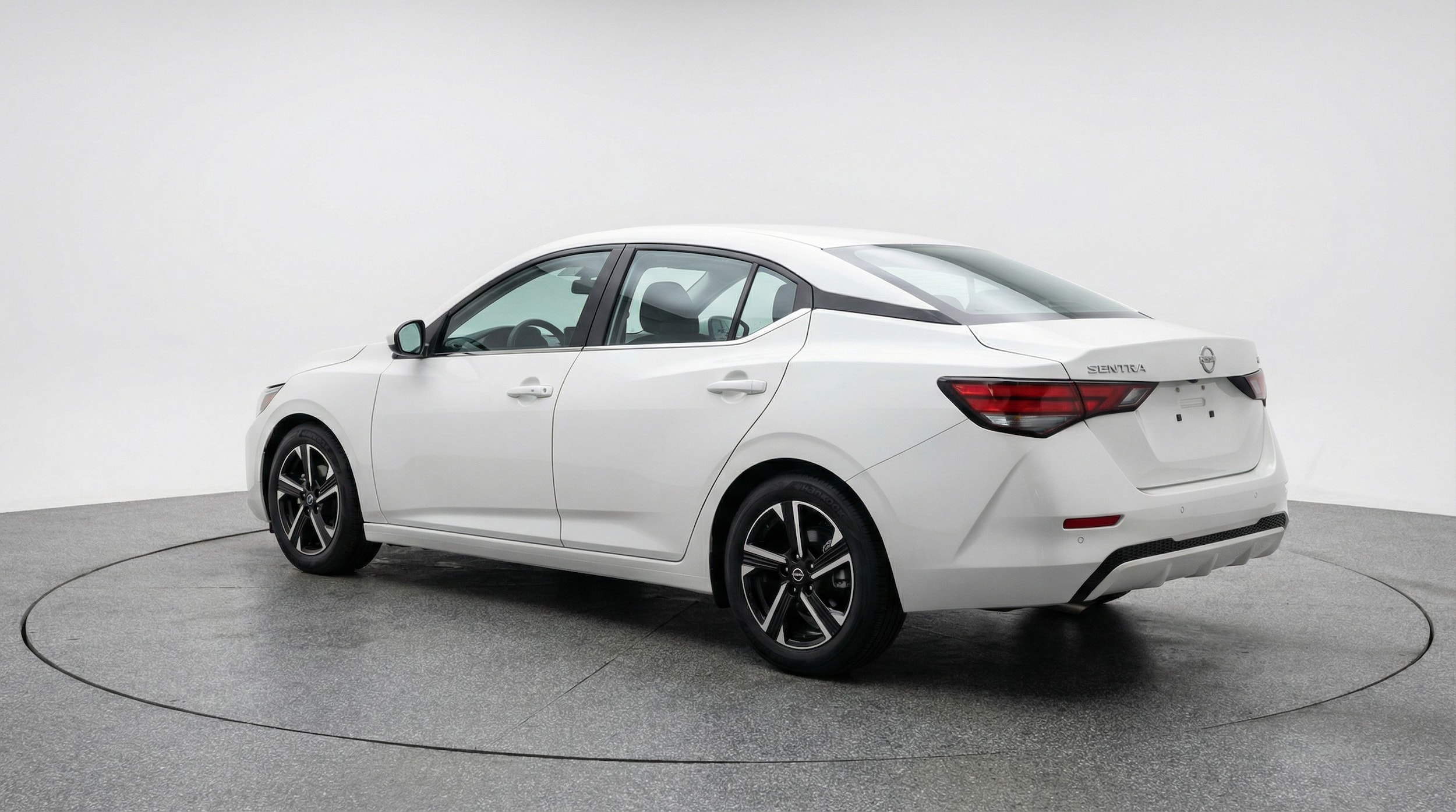 Thumbnail: 2025 Nissan Sentra - 5