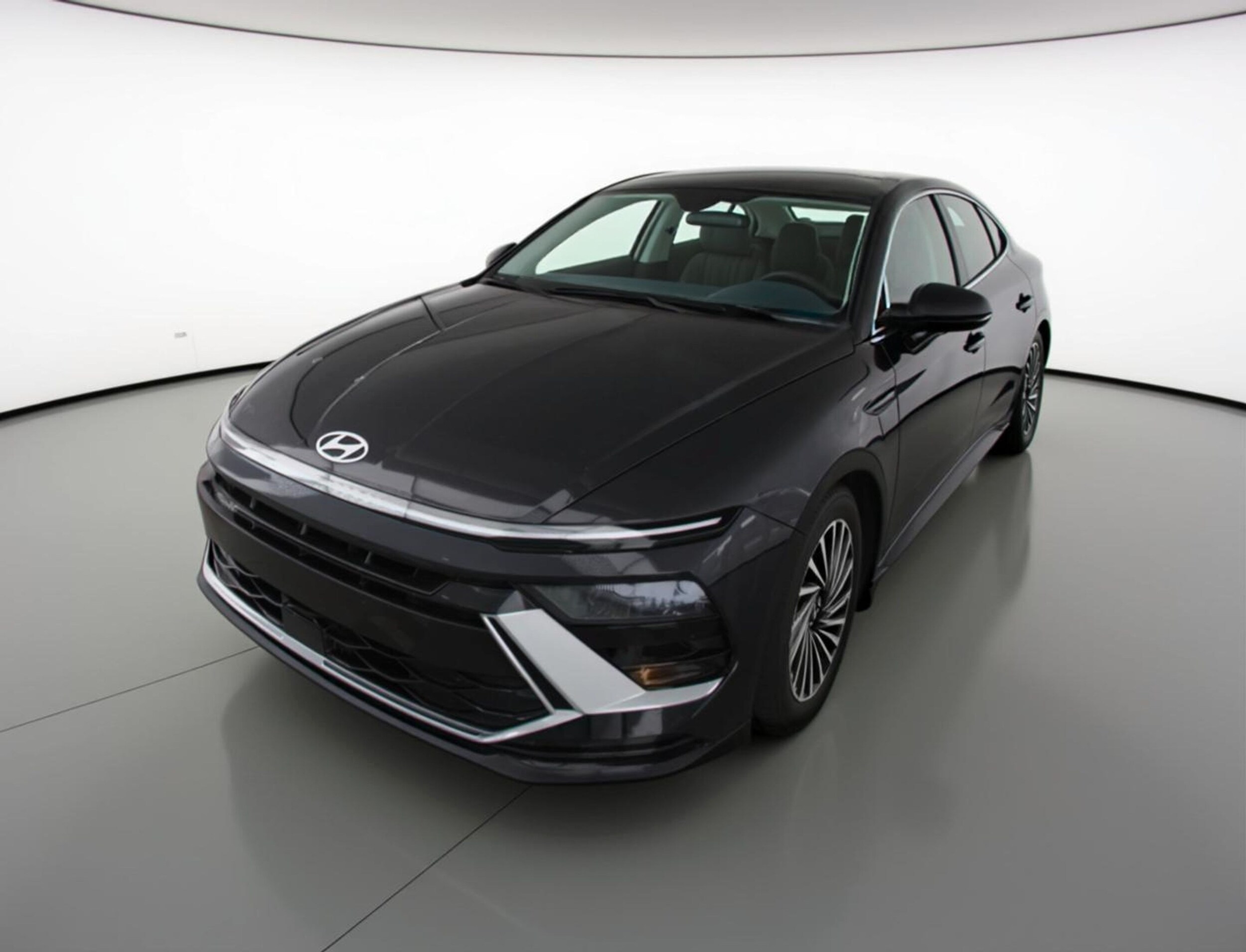 Thumbnail: 2025 Hyundai Sonata - 3