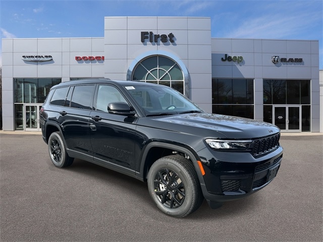 2025 Jeep Grand Cherokee L Altitude's photo