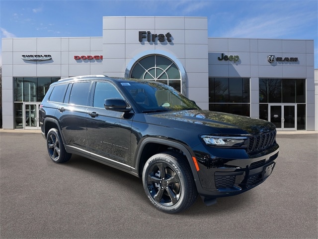 2025 Jeep Grand Cherokee L Altitude's photo