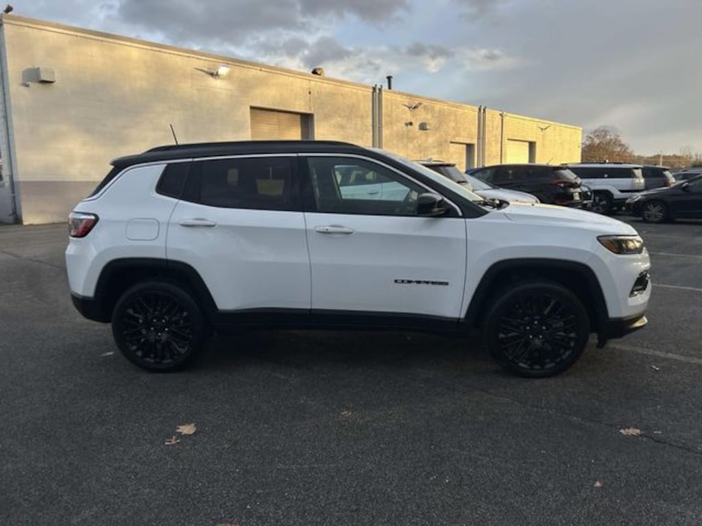 Used 2023 Jeep Compass Limited SUV