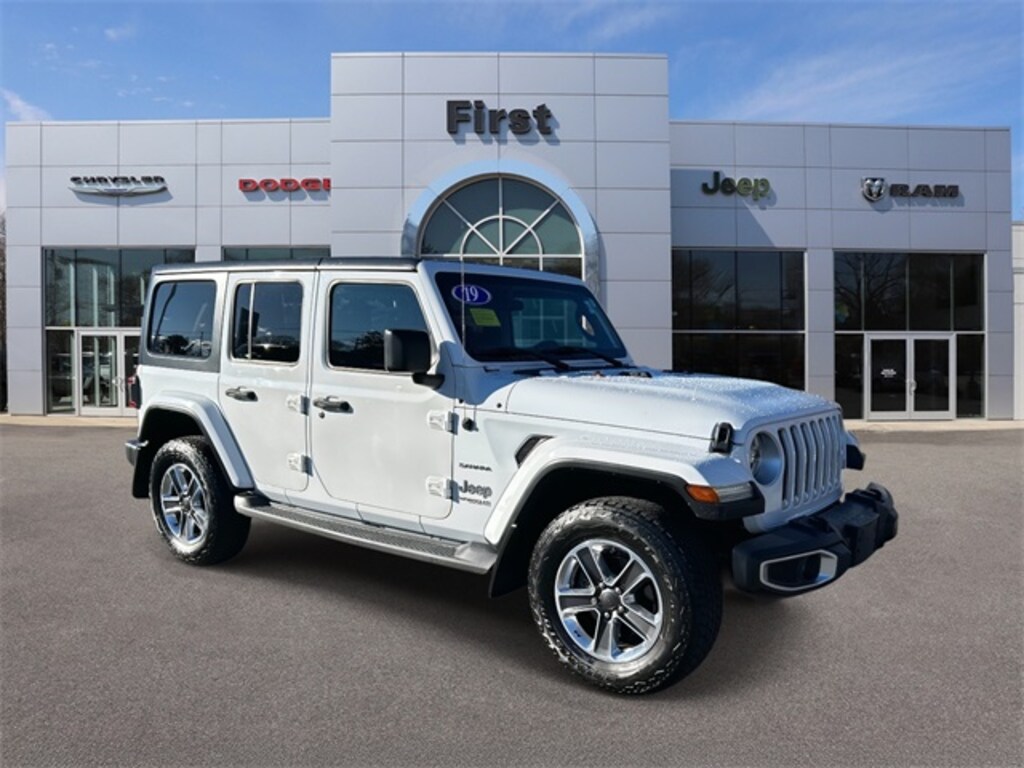 Used 2018 Jeep Wrangler Unlimited Sahara SUV
