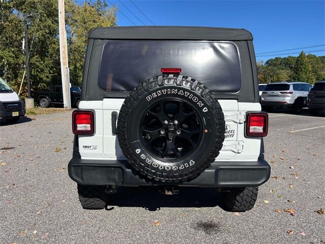 2021 Jeep Wrangler Unlimited Willys photo 4
