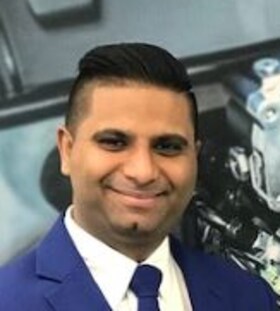 Staff member Ghulam Asghar from ID_6c55607e324f