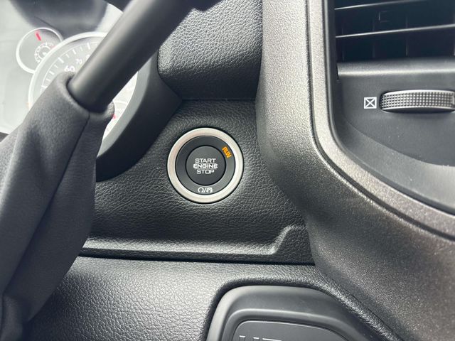 2026 RAM 2500 Tradesman - Photo 13