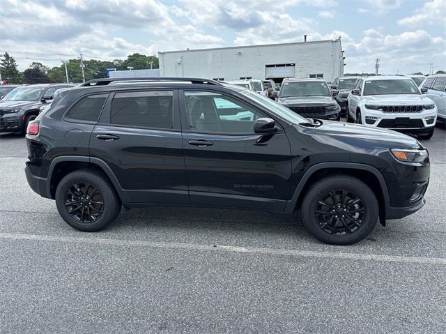 Used 2023 Jeep Cherokee Altitude Lux with VIN 1C4PJMMB0PD102383 for sale in North Attleboro, MA