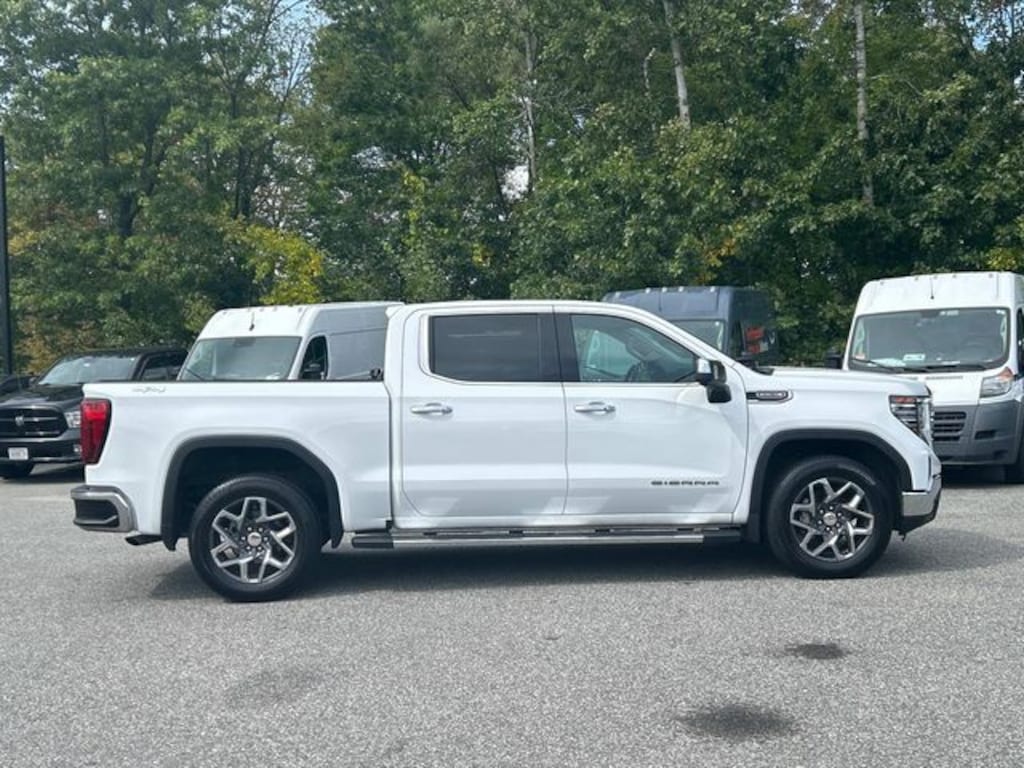 Used 2023 GMC Sierra 1500 SLT Truck