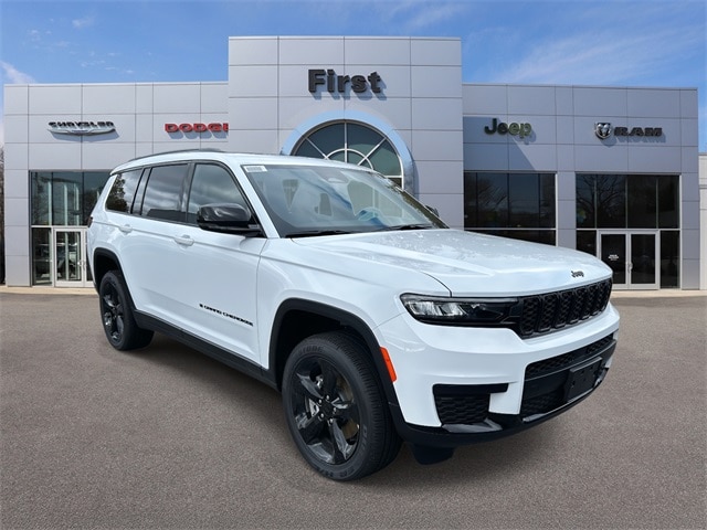 2025 Jeep Grand Cherokee L Altitude's photo