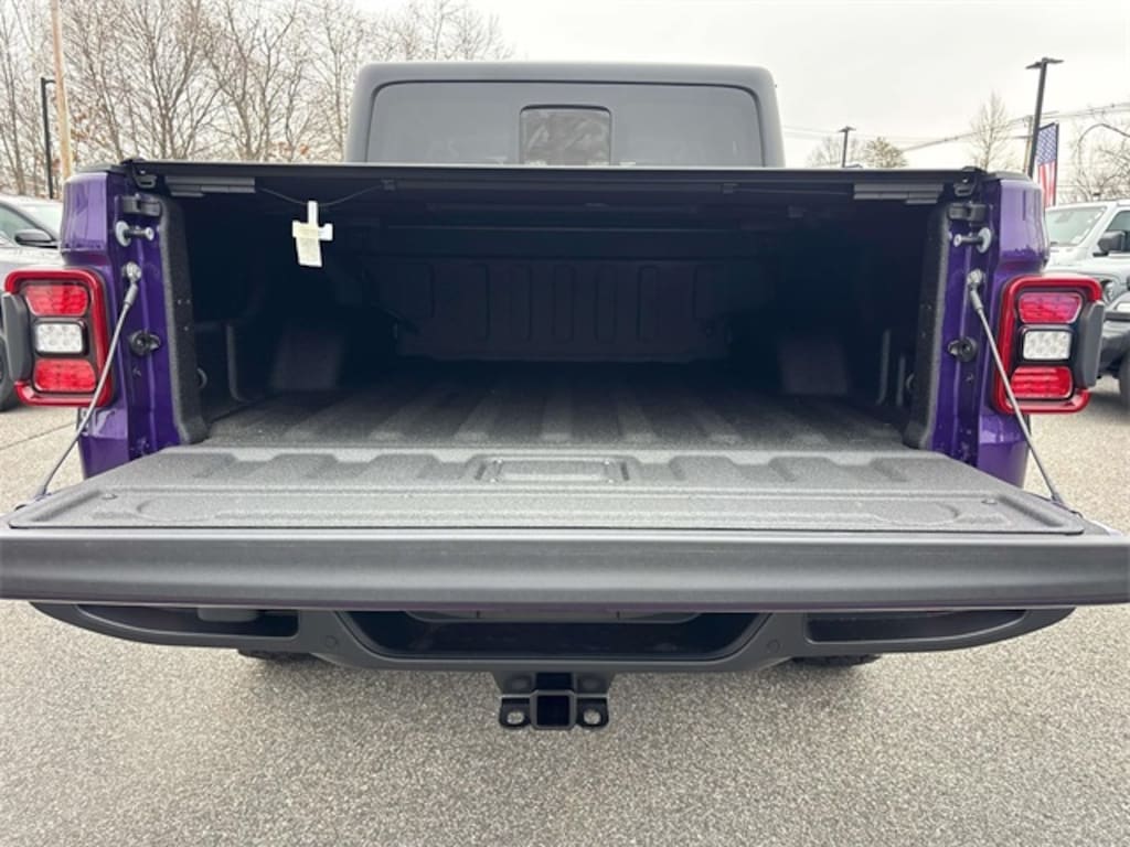 New 2026 Jeep Gladiator WILLYS 4X4 Pickup