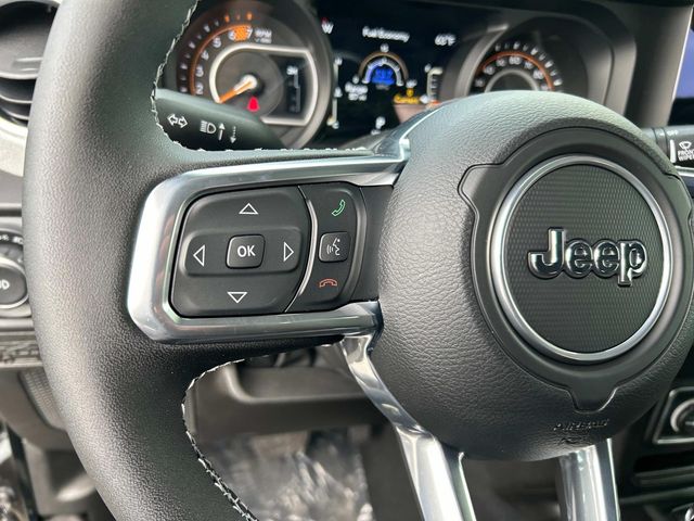 2025 Jeep Wrangler 4-Door Sahara - Photo 7