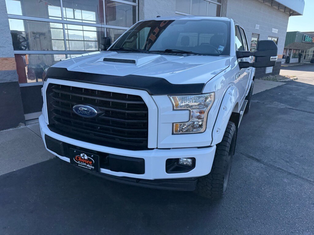 2017 Ford F-150 XLT photo 3