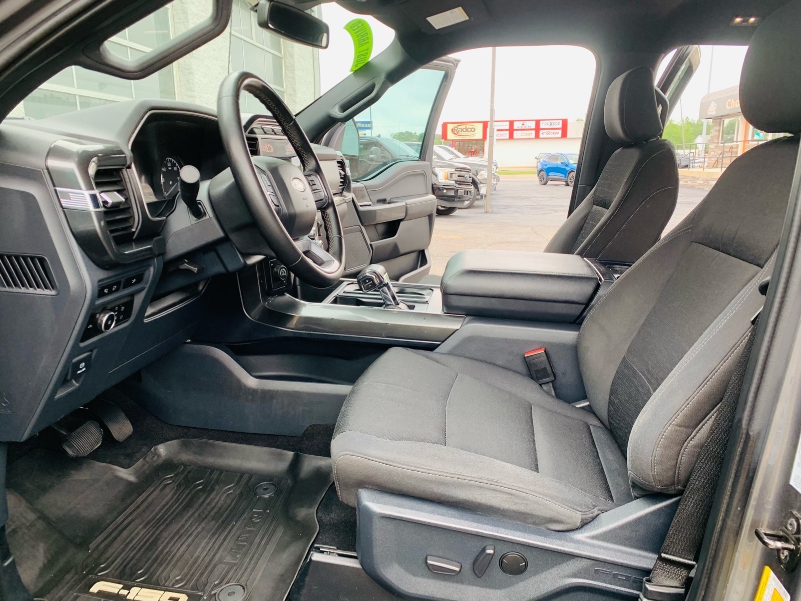 2023 Ford F-150 XLT - Photo 21
