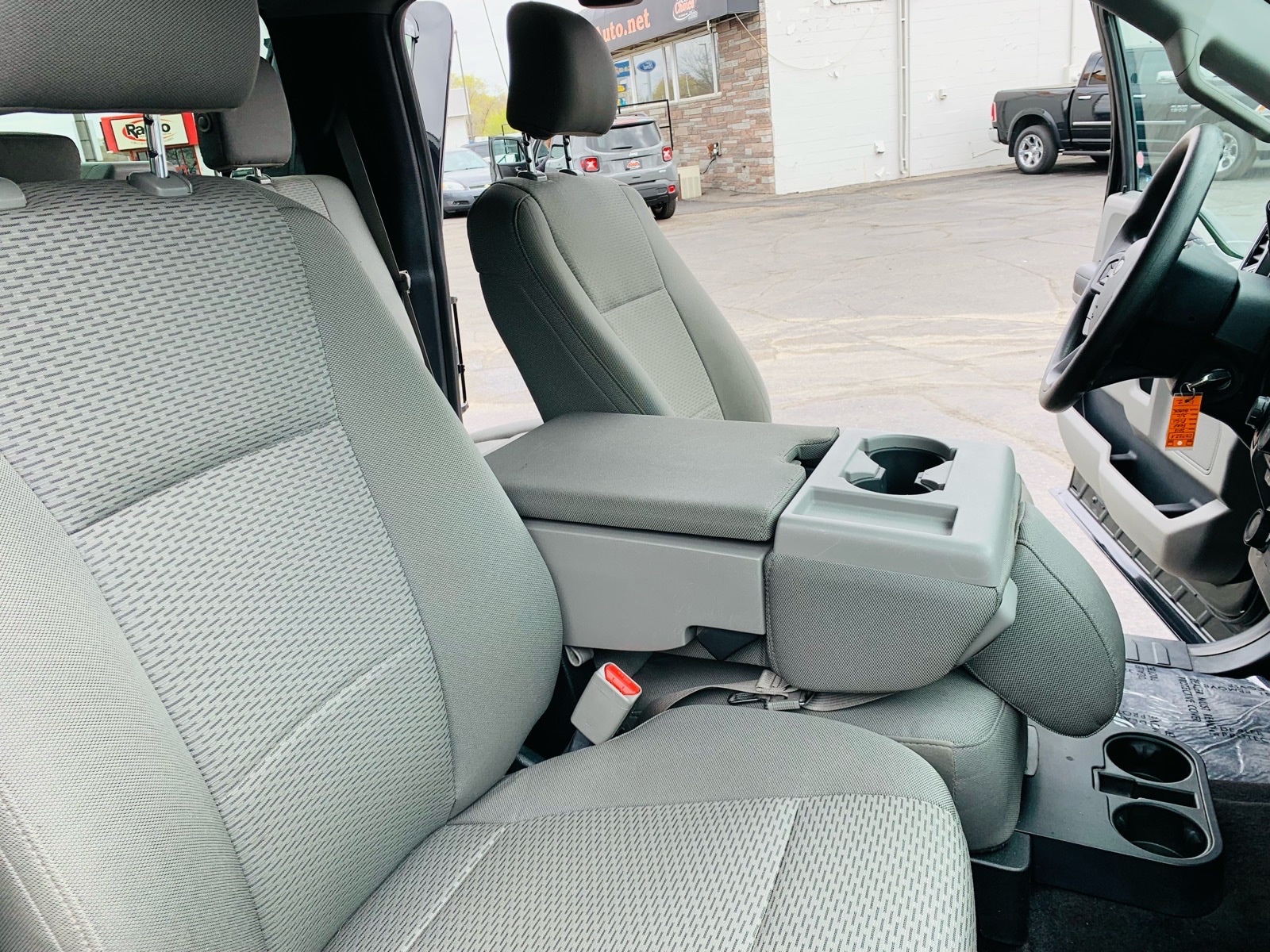 2016 Ford F-150 XLT - Photo 19