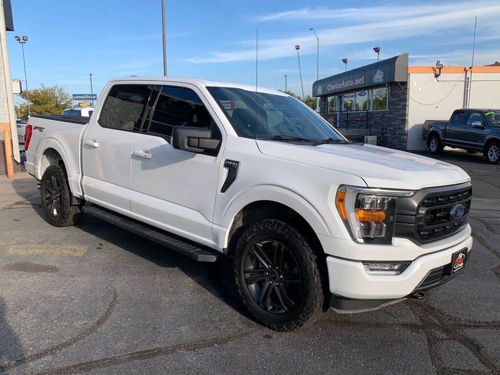 2021 Ford F-150 XLT photo 2