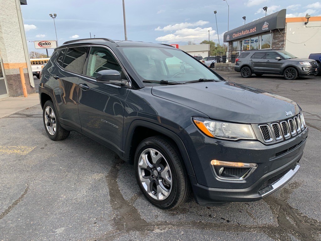 2018 Jeep Compass Limited photo 3