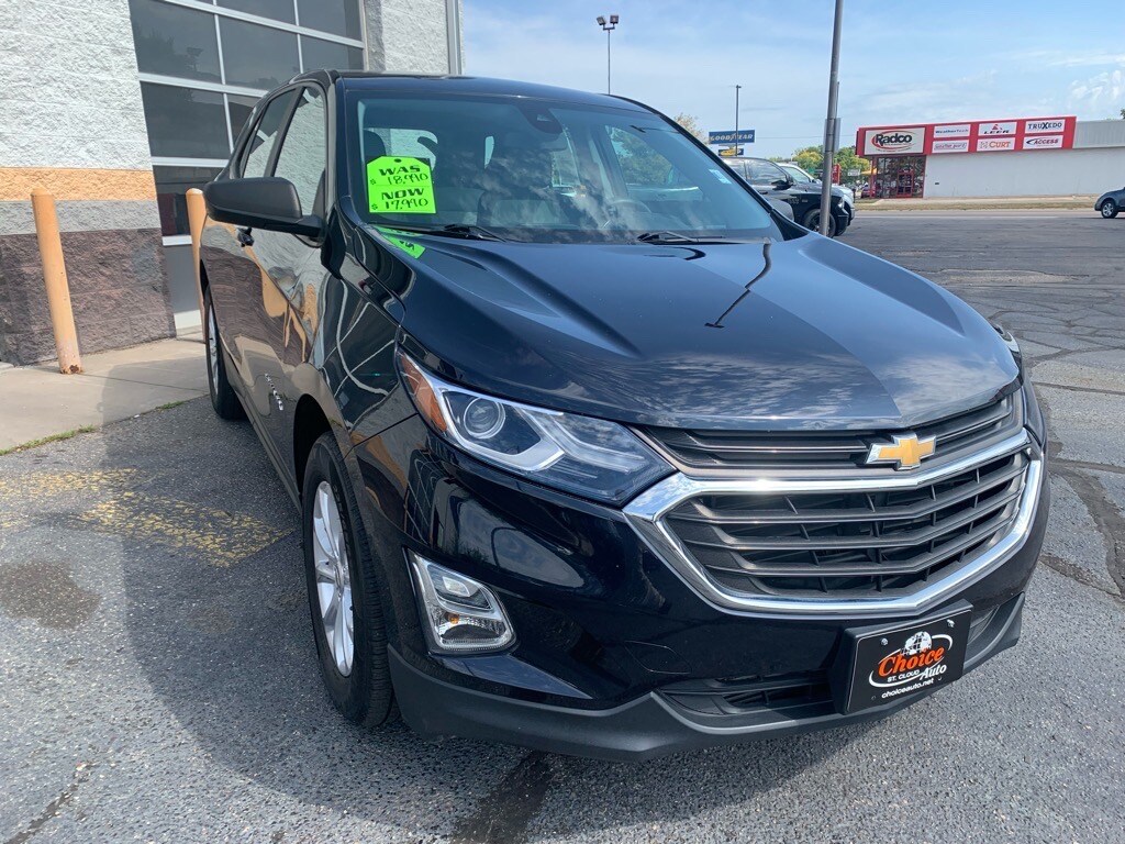 2021 Chevrolet Equinox LS photo 4