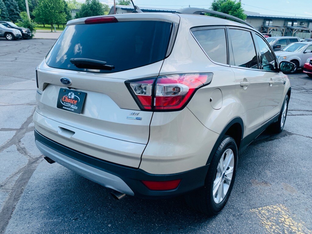 2018 Ford Escape SE photo 4