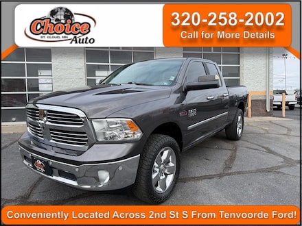 2016 Ram 1500 SLT Truck Quad Cab