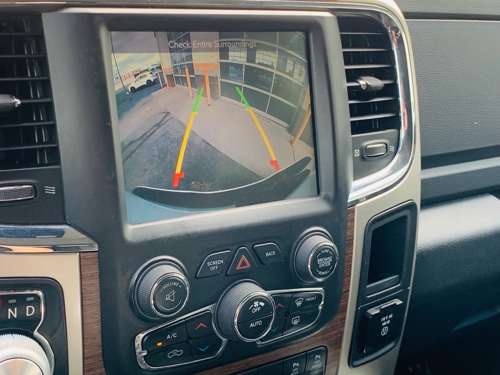 2016 RAM Ram 1500 Pickup Laramie - Photo 33