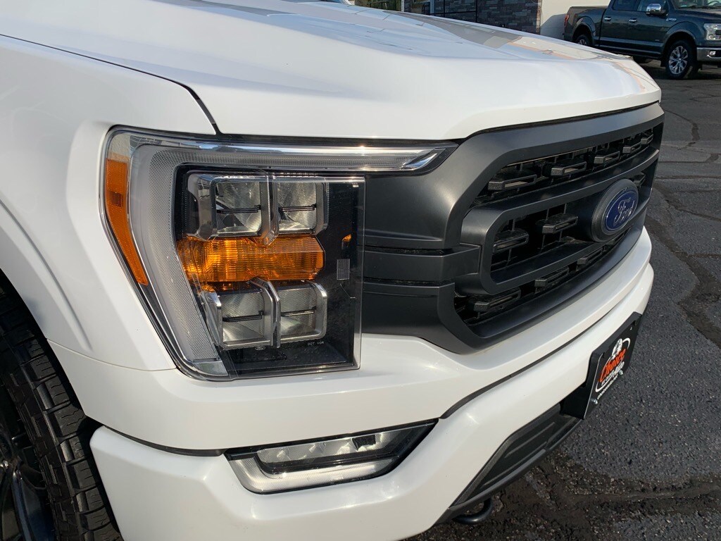 2021 Ford F-150 XLT photo 3
