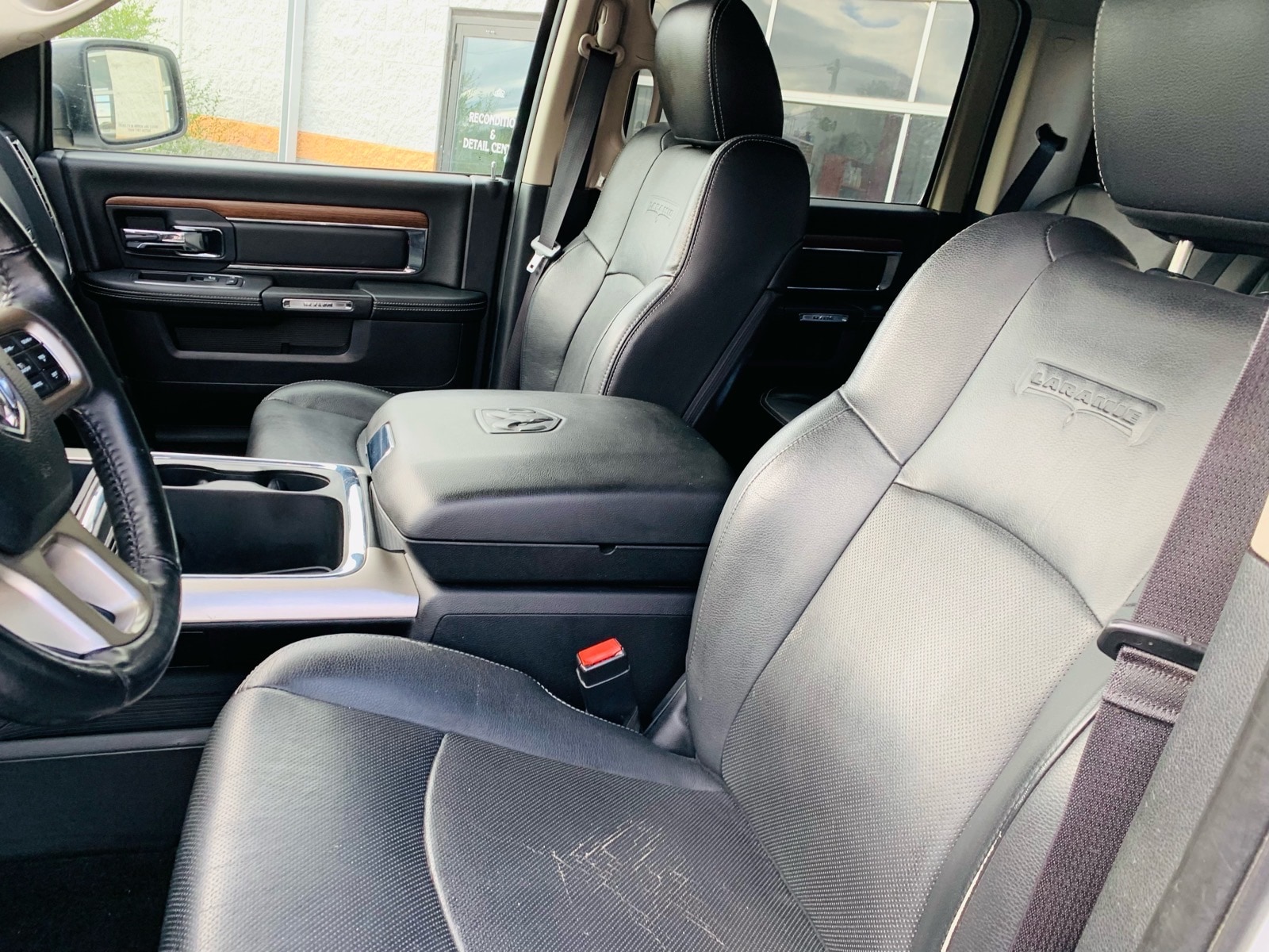 2016 RAM Ram 1500 Pickup Laramie - Photo 16