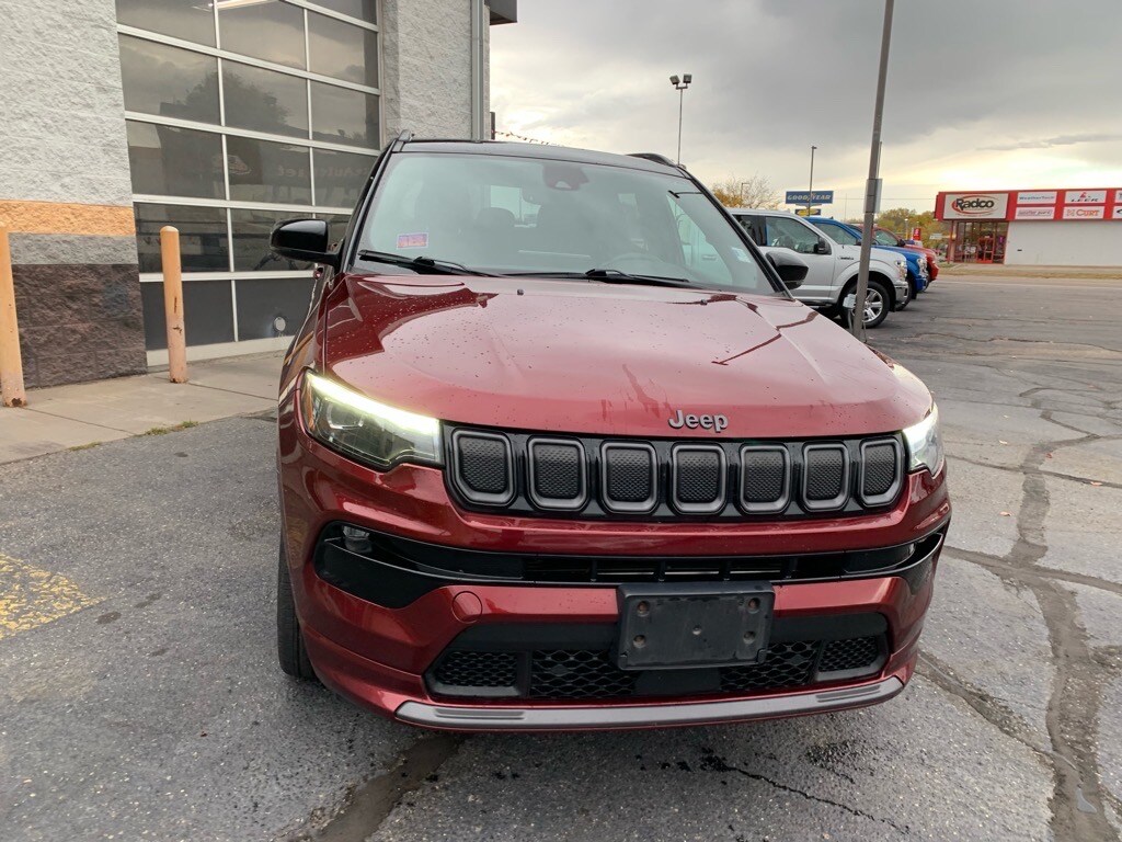 2022 Jeep Compass Limited photo 3
