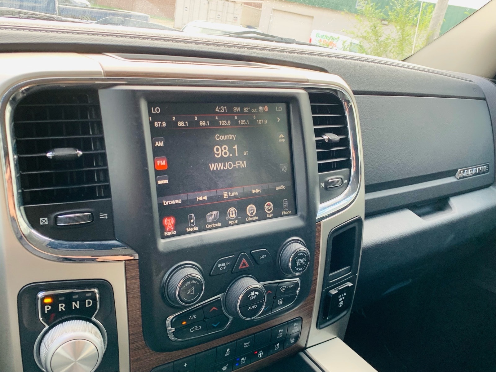 2016 RAM Ram 1500 Pickup Laramie - Photo 36