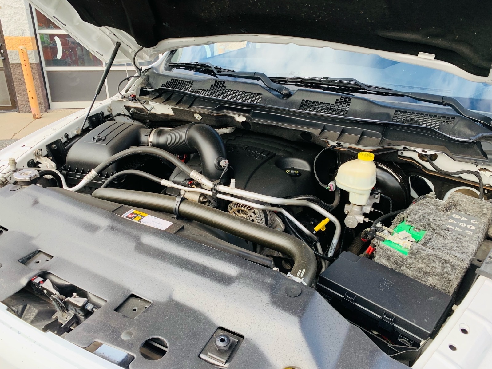 2016 RAM Ram 1500 Pickup Laramie - Photo 43
