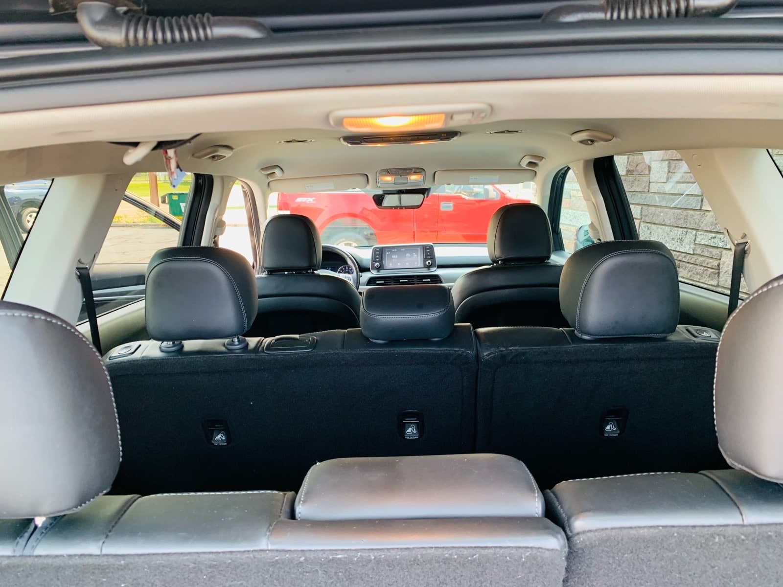 2020 Kia Telluride LX - Photo 26