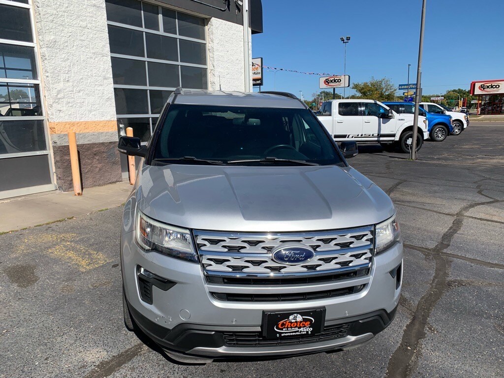 2018 Ford Explorer XLT photo 4
