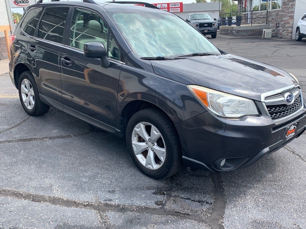 2015 Subaru Forester 2.5i Limited photo 3