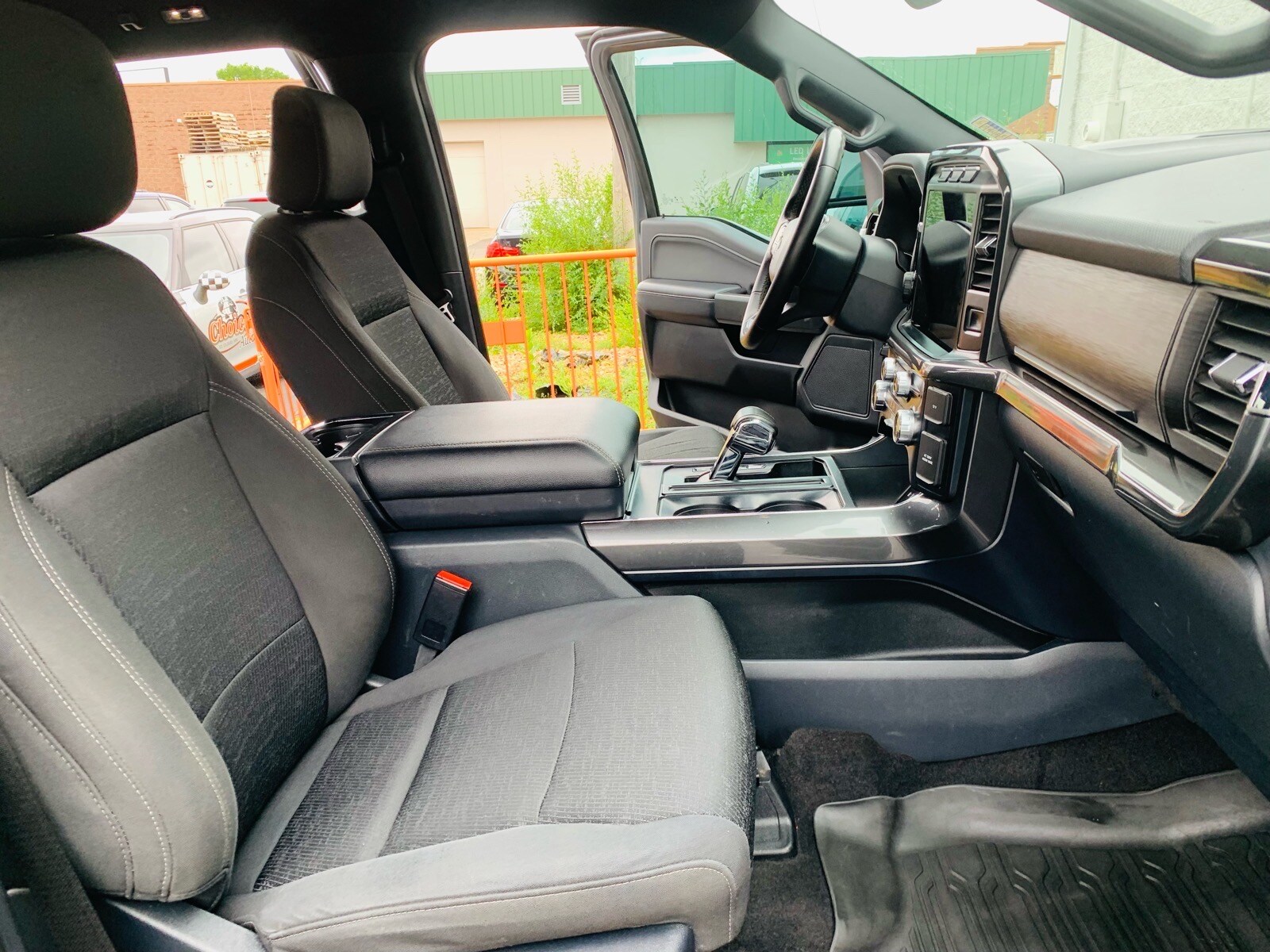 2023 Ford F-150 XLT - Photo 23
