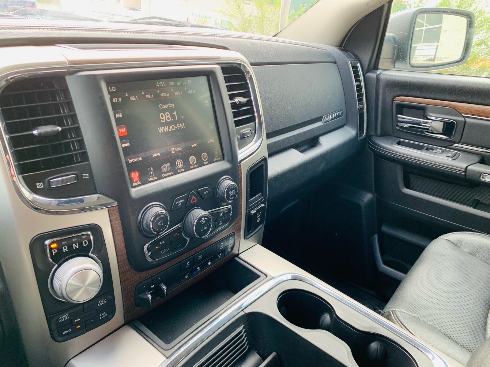 2016 RAM Ram 1500 Pickup Laramie - Photo 35