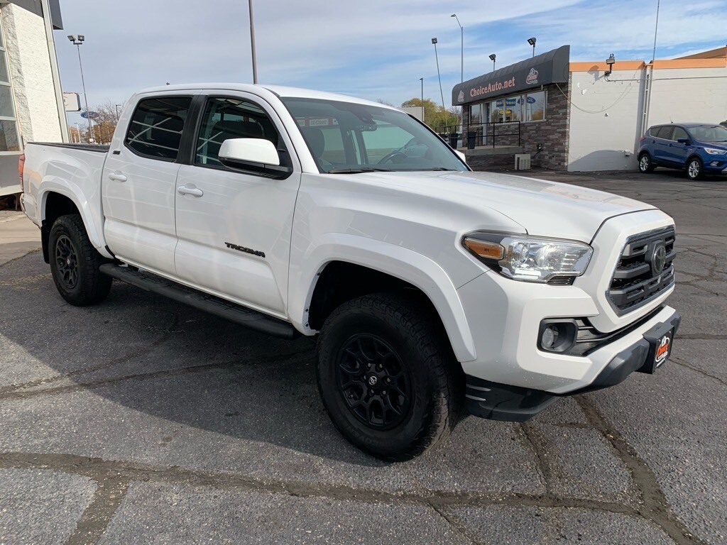 2019 Toyota Tacoma SR5 photo 4
