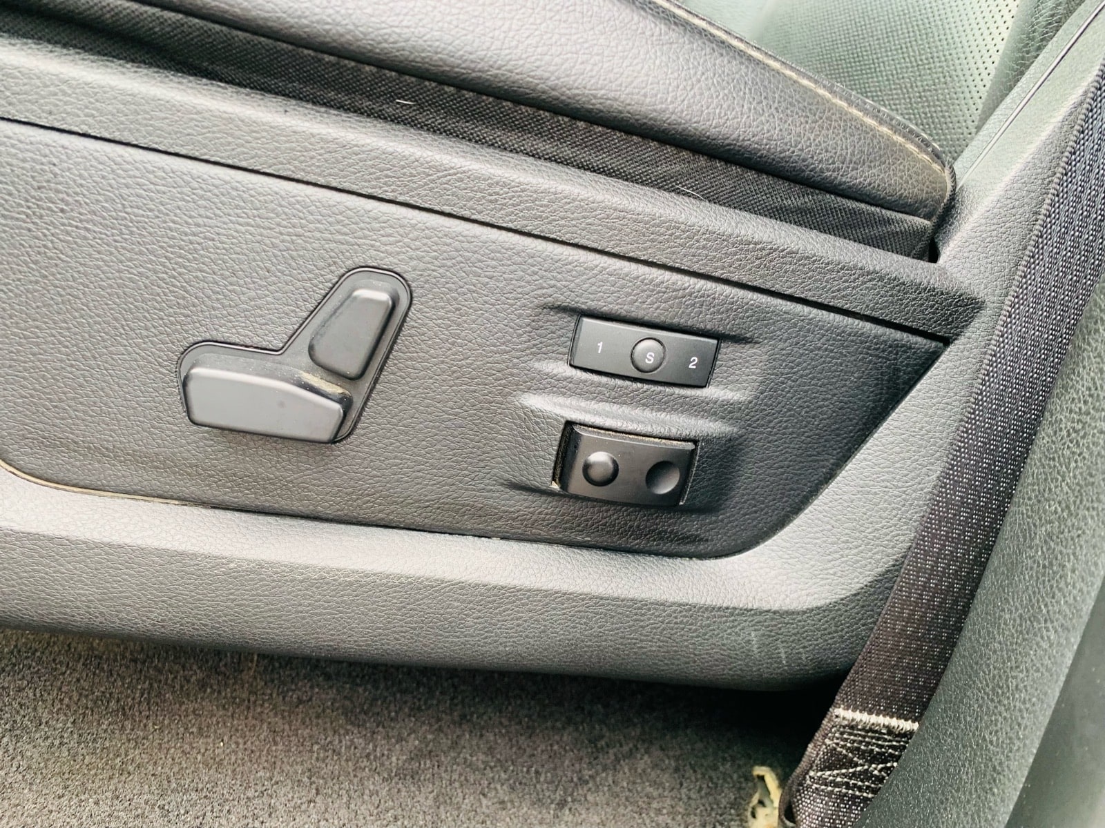 2017 RAM Ram 1500 Pickup Laramie - Photo 14