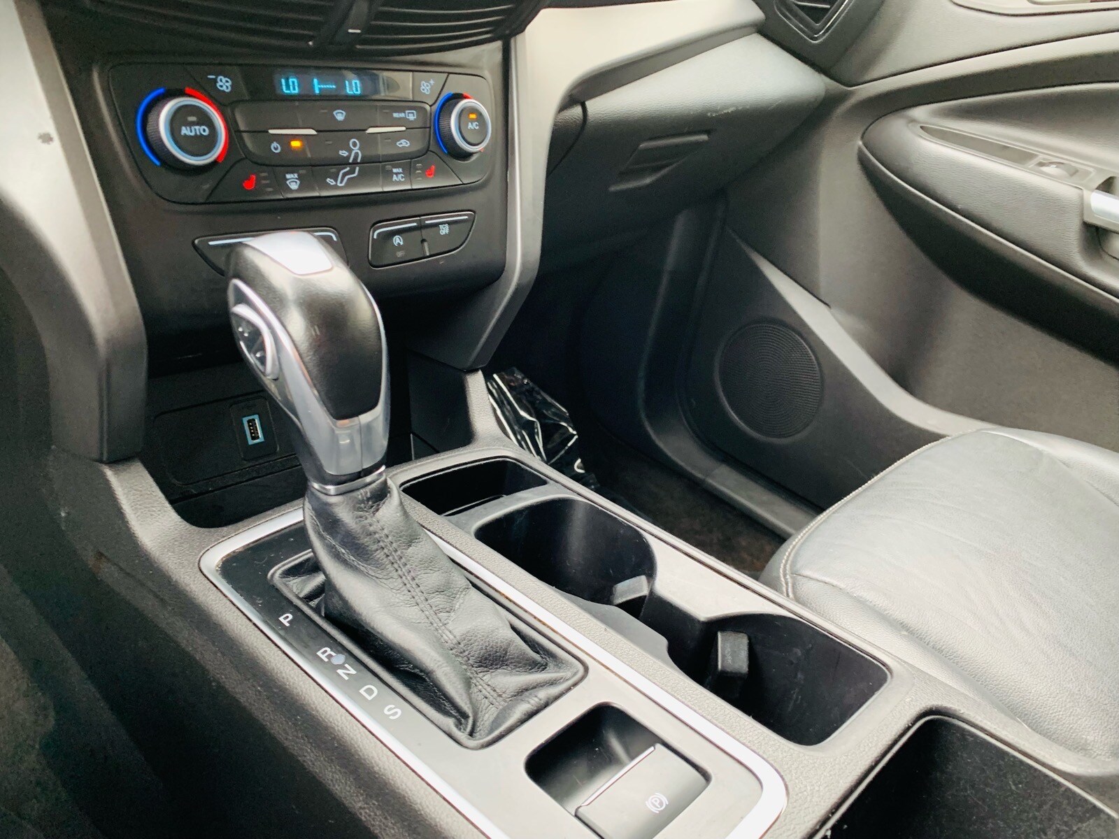 2018 Ford Escape SEL - Photo 25