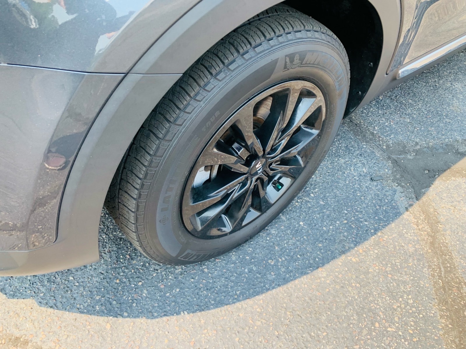 2020 Kia Telluride LX - Photo 11