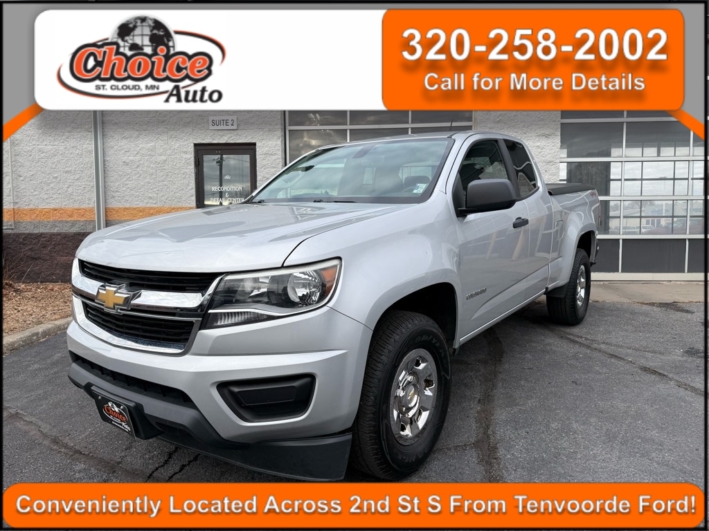2017 Chevrolet Colorado Work Truck's photo