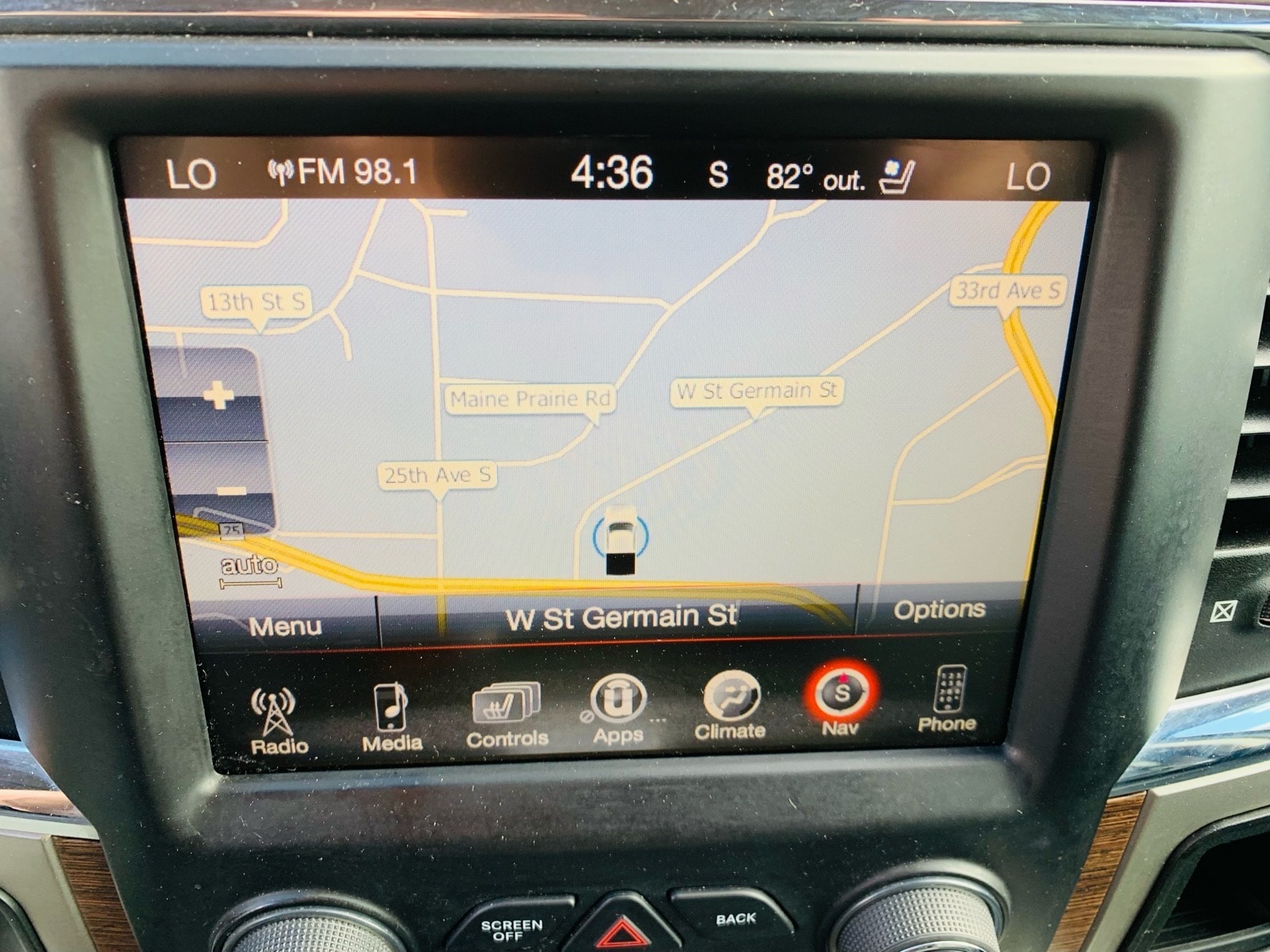 2016 RAM Ram 1500 Pickup Laramie - Photo 40