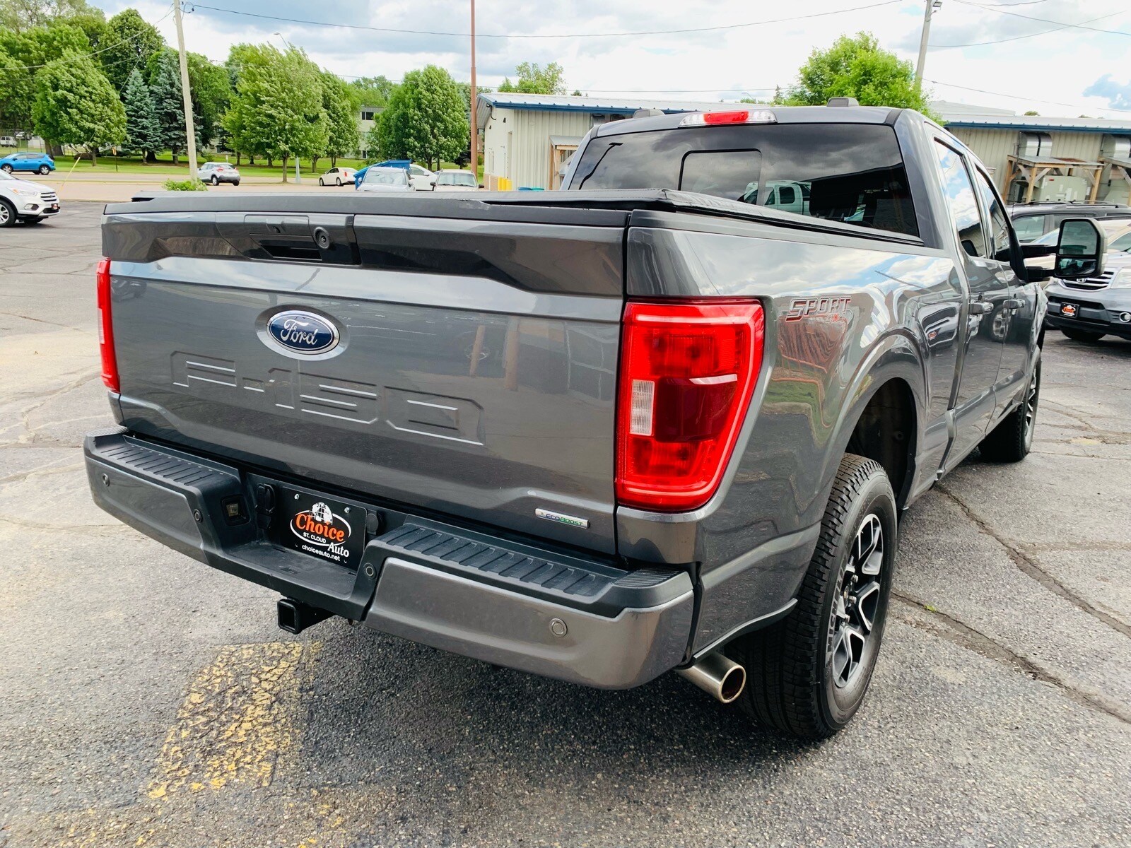 2023 Ford F-150 XLT - Photo 8