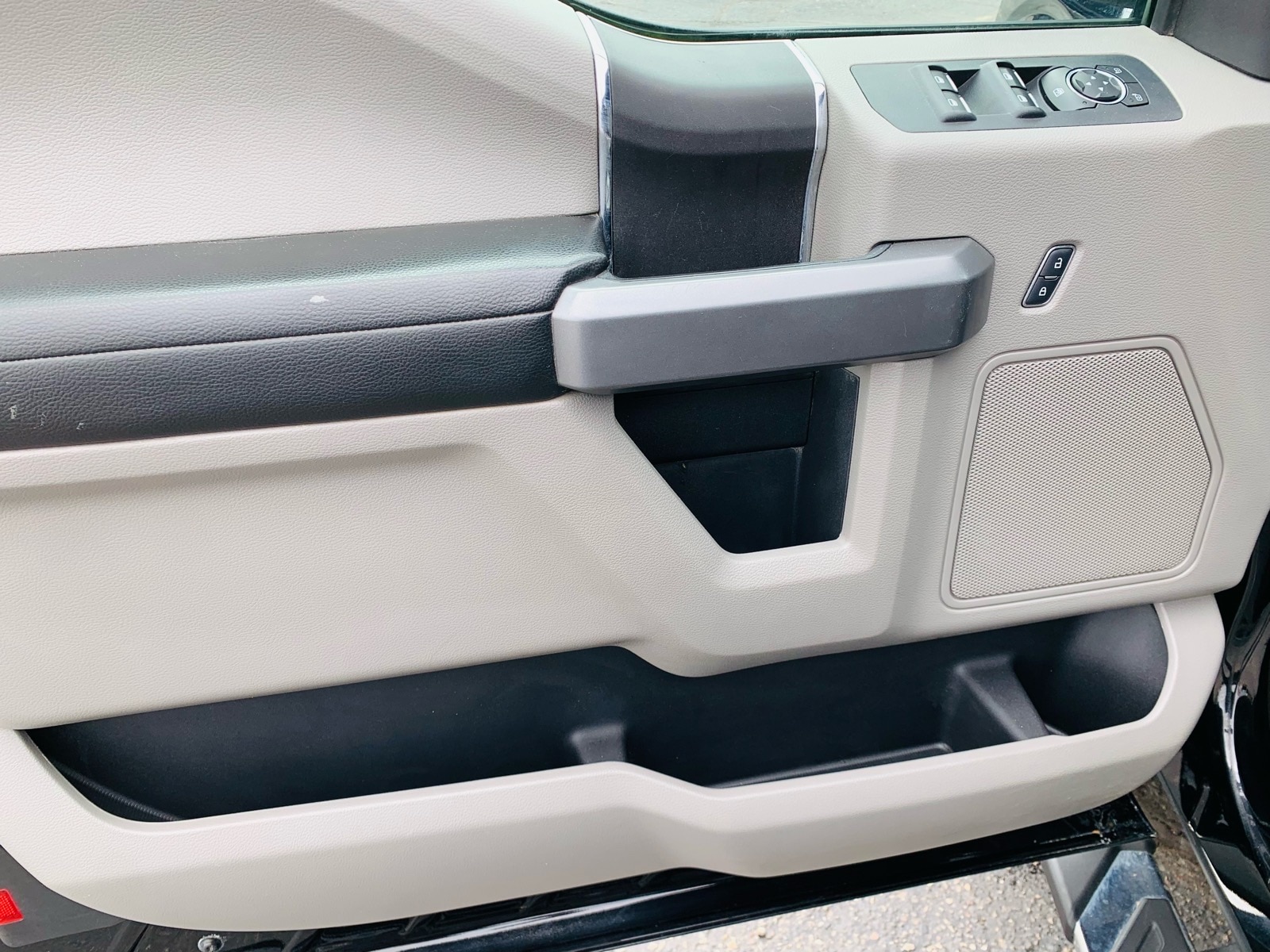 2016 Ford F-150 XLT - Photo 17