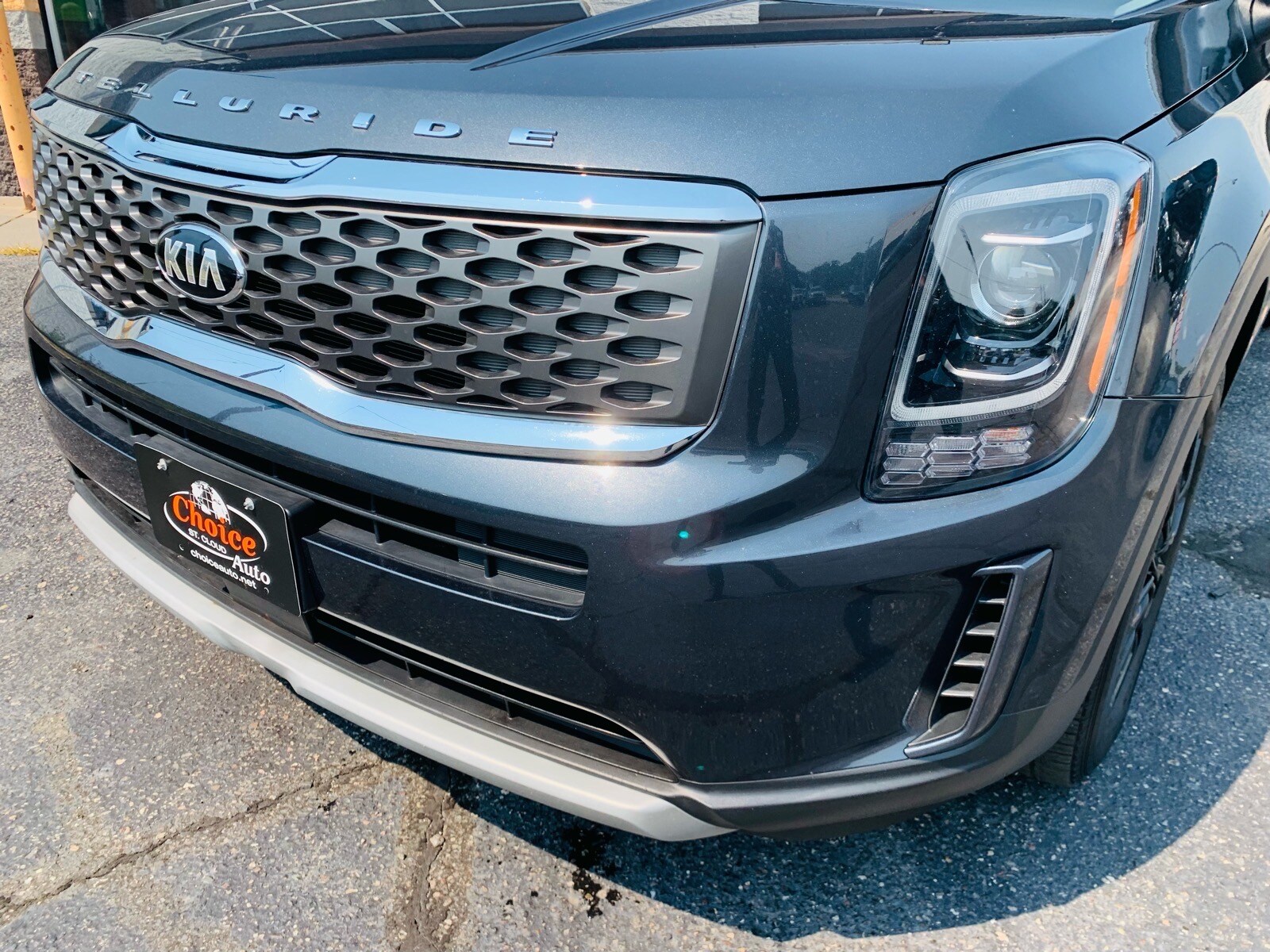2020 Kia Telluride LX - Photo 8