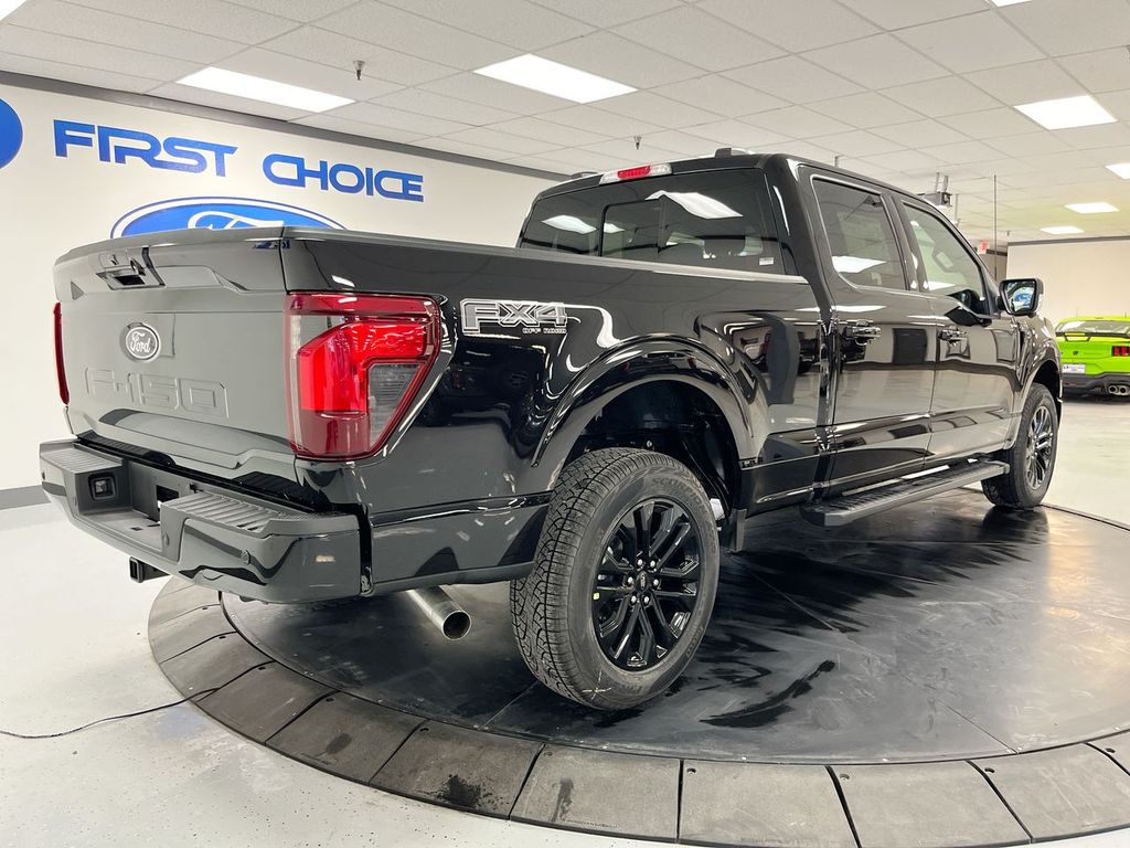 2026 Ford F-150 XLT - Photo 7