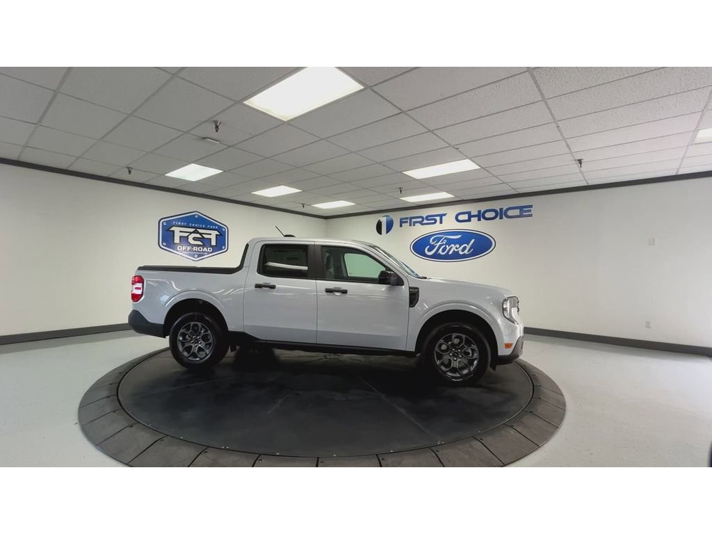 2025 Ford Maverick XLT photo 3
