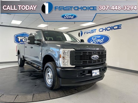 2026 Ford Super Duty F-350 SRW XL Crew Cab Pickup