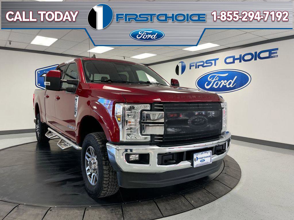 2019 Ford F-350 Super Duty Lariat's photo