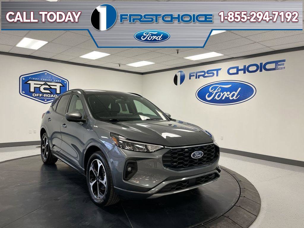 2023 Ford Escape ST-Line Select's photo