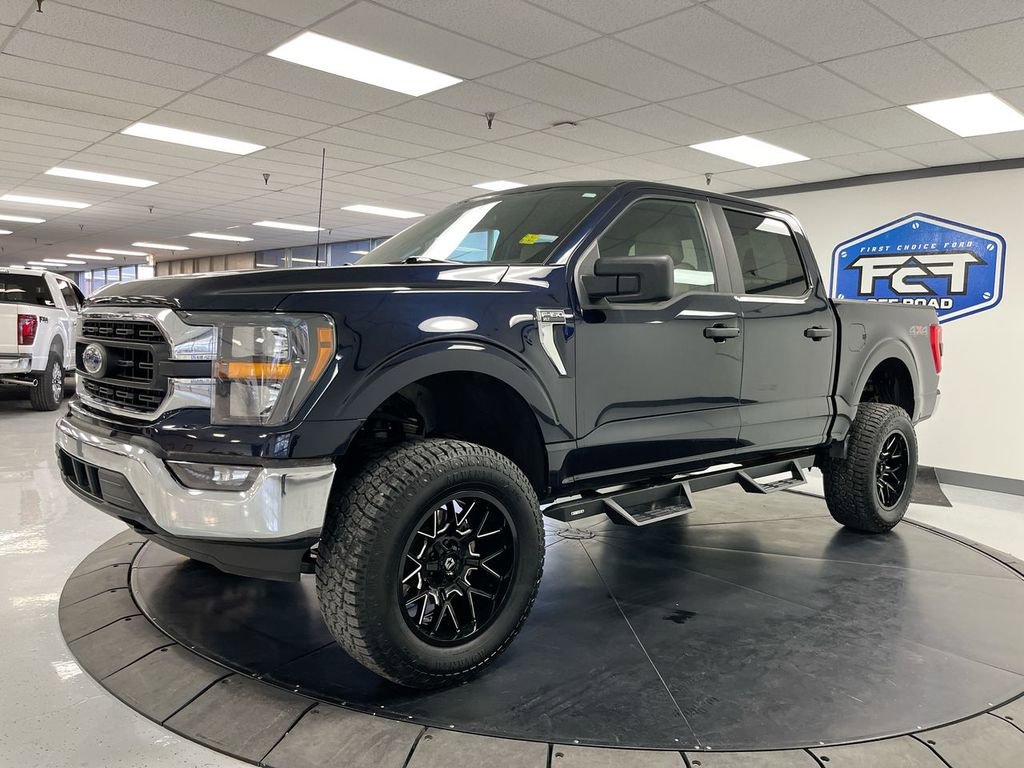 2023 Ford F-150 XLT photo 3