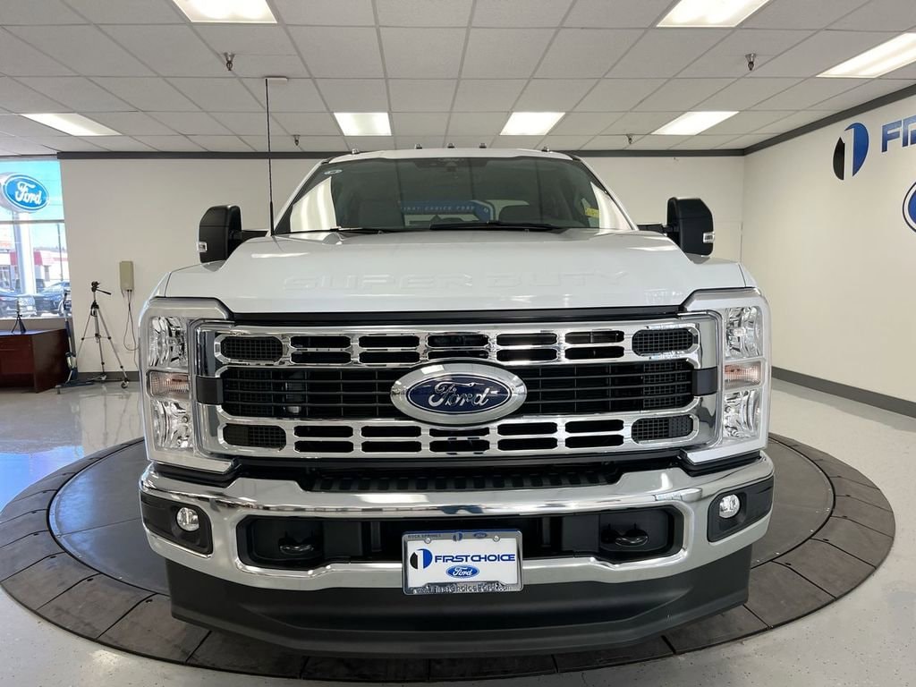 New 2026 Ford Super Duty F-350 DRW